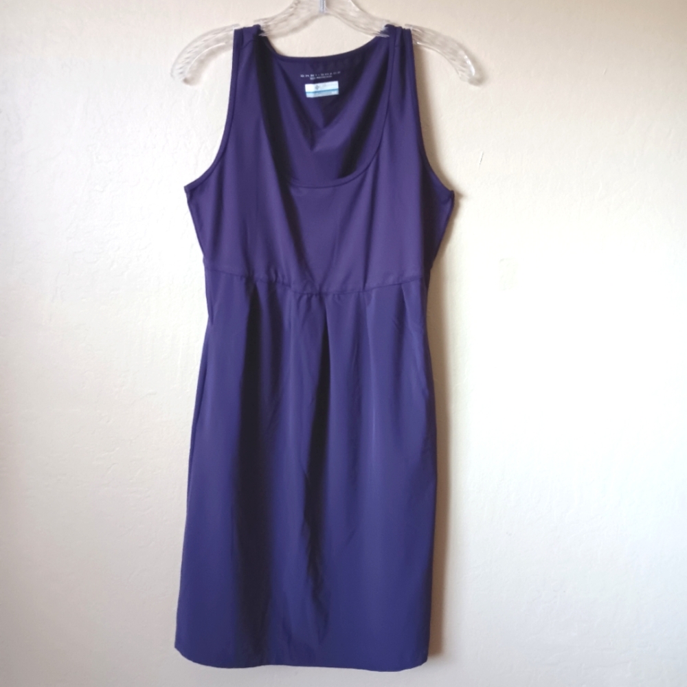 Columbia omni shade woman's active dress Purple medium sleeveless previously own